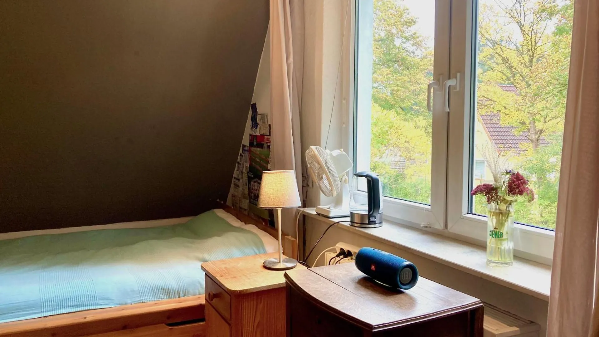 Privatzimmer Am Volkspark - Naehe Arenen Und Trabrennbahn Hamburg Privatunterkunft